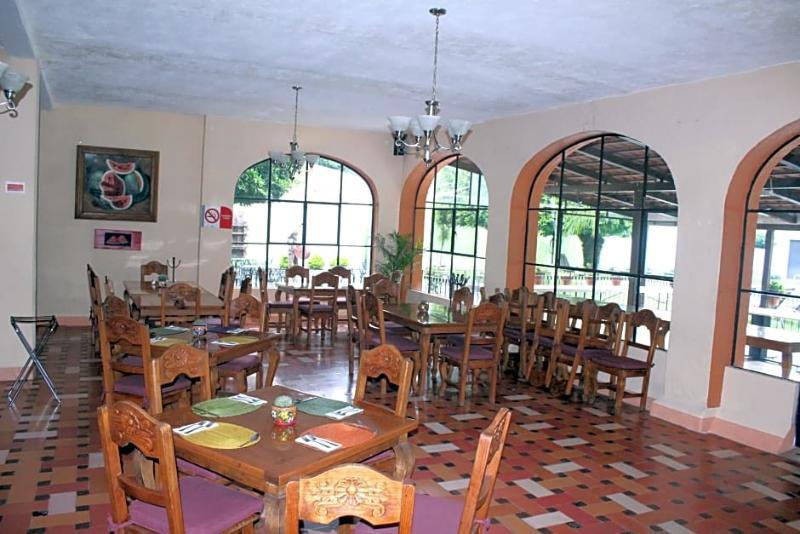 Posada De La Aldea Альенде Экстерьер фото